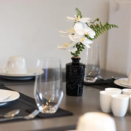 Apartament Fewomo, Moselsky, Stilvolle Dachgeschoss-ferienwohnung Mit Charme