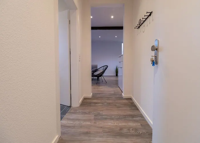 アパート Fewomo, Moselsky, Stilvolle Dachgeschoss-ferienwohnung Mit Charme Fuer 6 Personen *